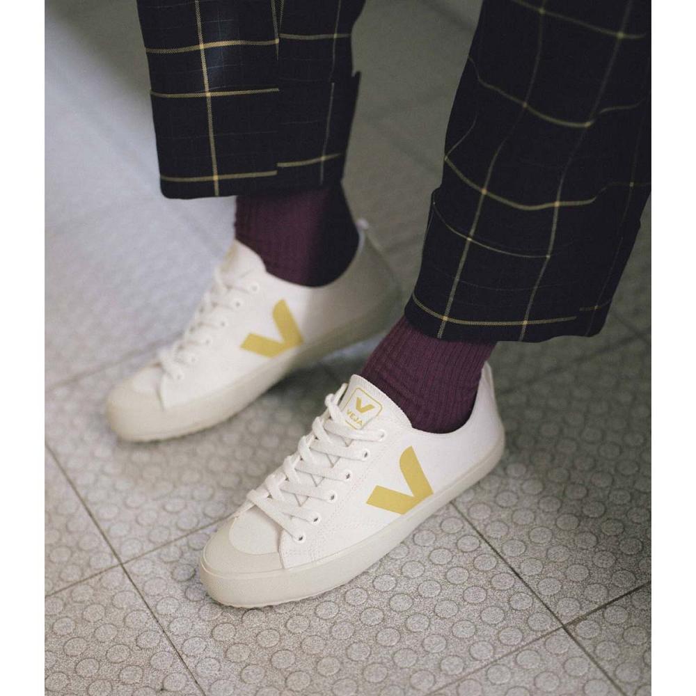 White/Yellow Women's Veja NOVA CANVAS Shoes | AU 477RVD